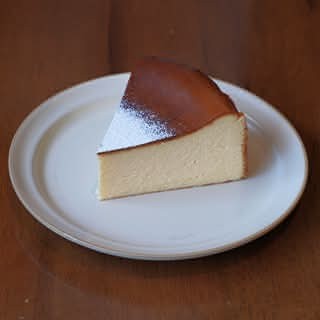 バスクチーズケーキ